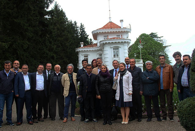 trabzonda-duzenlenen-eadalet-sempozyumu-sona-erdi1
